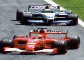 Corrida Schumacher vs Villenueve - Crédiyos:https://commons.wikimedia.org
