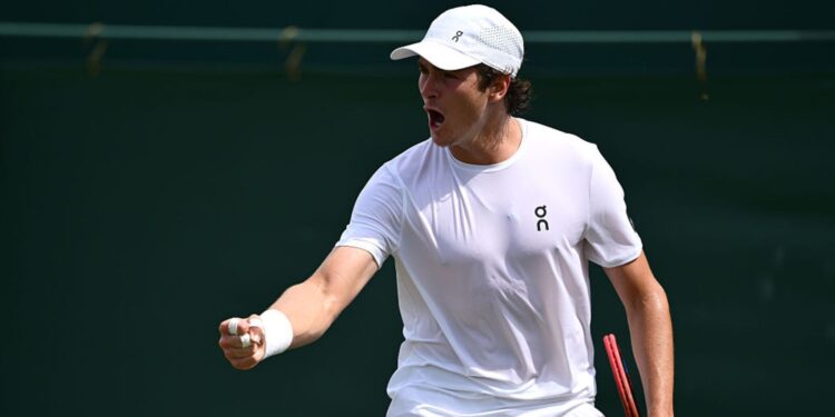 João Fonseca segue subindo no ranking da ATP