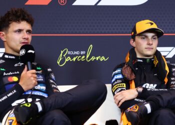 Norris e Piastri na F1.