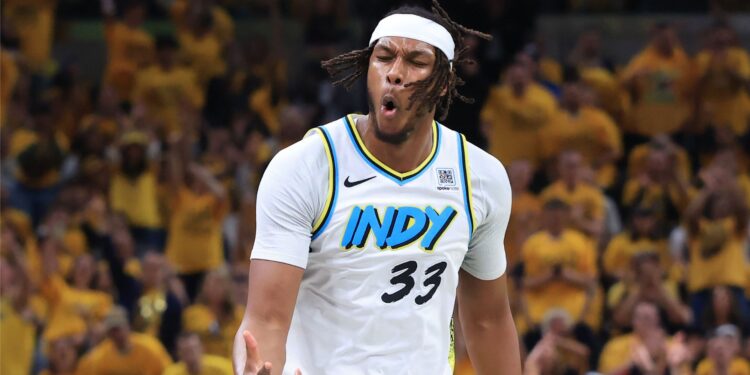 Myles Turner, ex-Indiana Pacers, na NBA.