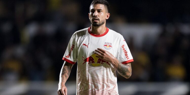 Pedro Henrique reencontra o Corinthians no Brasileirão.