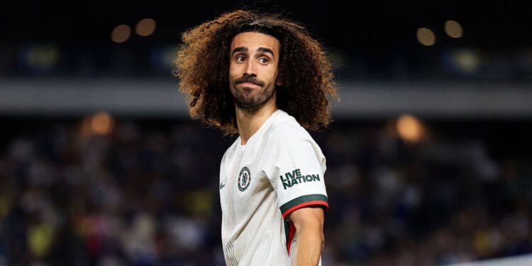 Cucurella vem sendo um dos protagonistas do Chelsea