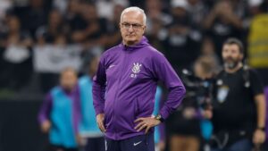Dorival Jr, técnico do Corinthians.