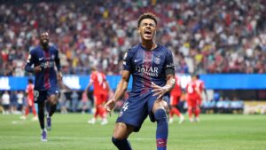 Doué voltou a decidir com a camisa do PSG