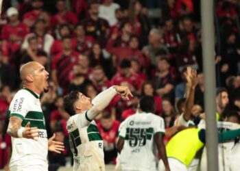 Como Athletico e Coritiba mudaram a história do futebol paranaense