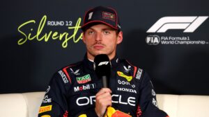 Verstappen sobre RBR em 2026.