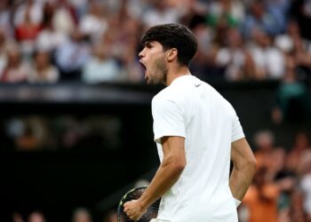 Alcaraz eliminou Rublev em Wimbledon