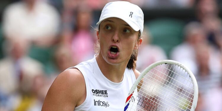 Iga Swiatek segue firme em Wimbledon