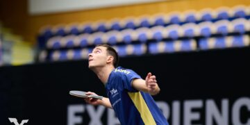 Hugo Calderano em ação no Europe Smash