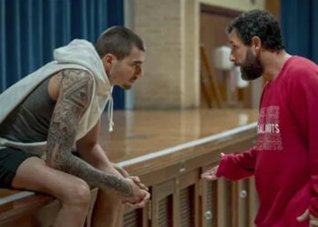 Hustle Arremessando Alto - Créditos: Happy Madison Productions, Roth/Kirschenbaum Films e SpringHill Entertainment