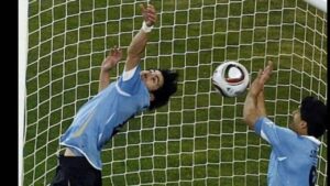 Essa foi a pior bola de futebol já criada