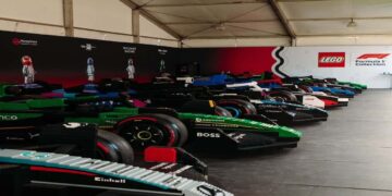 Carros feito de LEGO GP de Miami - Créditos: @vespmotors/instagram