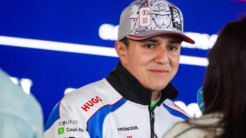 Hadjar ou Gabriel Bortoleto? Quem é o melhor rookie de 2025
