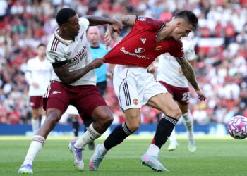 Arsenal vence United na Premier League.