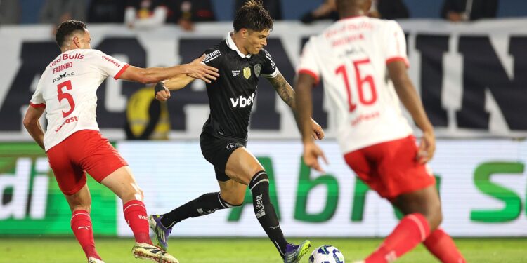 Bragantino x Botafogo.