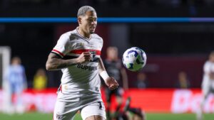 Atlético Nacional x São Paulo será definido nas oitavas da Libertadores 2025.