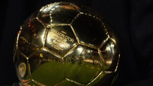 Bola de Ouro define candidatos.