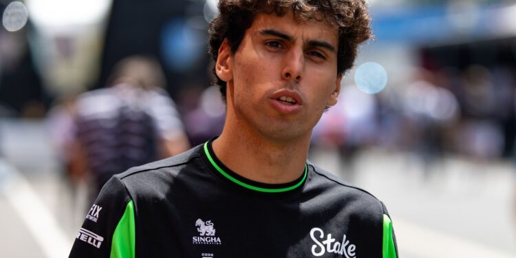 Gabriel Bortoleto, piloto da Sauber na F1.