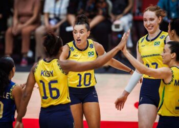 Brasil segue vivo no Mundial de Vôlei
