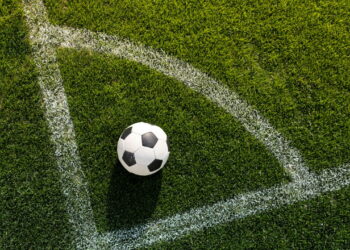 Veja como começar no futebol de base e chegar ao profissional