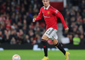 Como Cristiano Ronaldo lucra milhões com seu Instagram