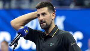Novak Djokovic em quadra pelo US Open.