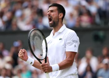 Djokovic constrói polêmica com presidente da Sérvia e muda torneio.