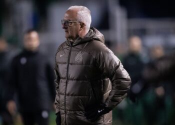 Dorival Jr, técnico do Corinthians.