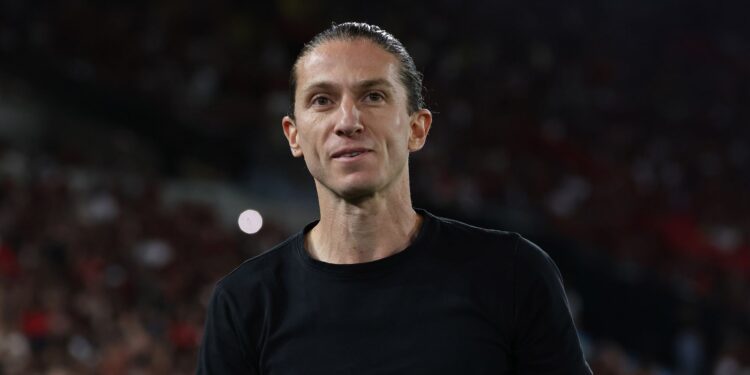 Filipe Luís, técnico do Flamengo.