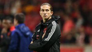 Filipe Luís, técnico do Flamengo.