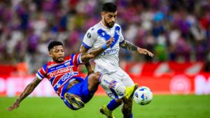 Marinho durante jogo do Fortaleza contra o Vélez