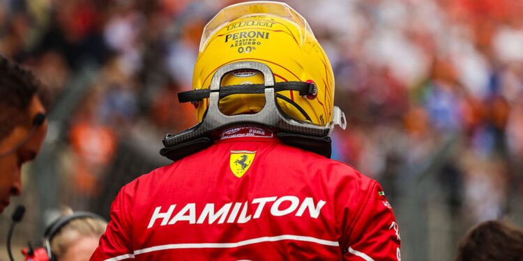 Hamilton abandonou o GP da Holanda de F1