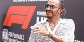 O importante papel das redes sociais de Hamilton para causas sociais