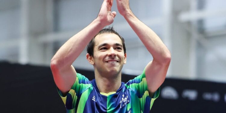 Hugo Calderano chega às quartas em Foz do Iguaçu.
