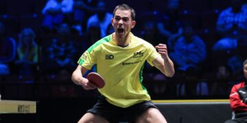 Hugo Calderano vence no Europe Smash.