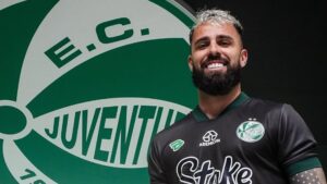 Jandrei, ex-São Paulo, no Juventude.