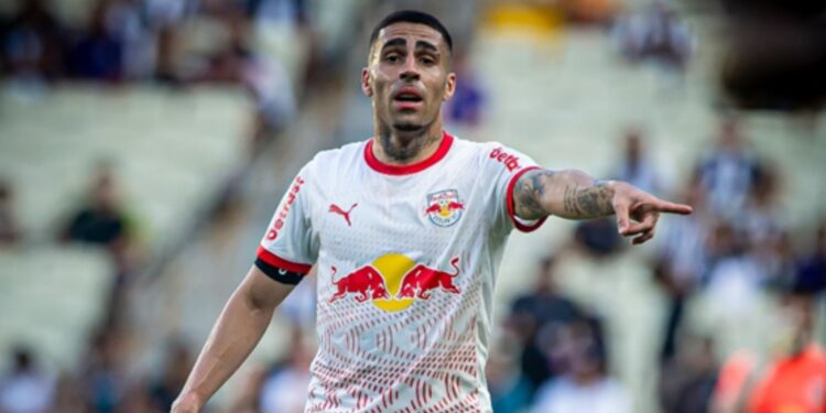 Gabriel retorna de suspensão no Bragantino