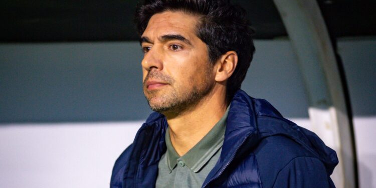 Abel Ferreira em Palmeiras x Corinthians.
