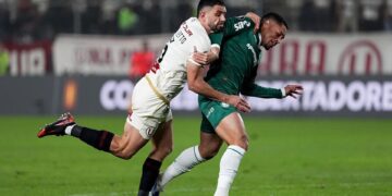 Palmeiras x Universitario: Lance do jogo de ida, no Peru