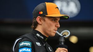 Piastri sobre McLaren na F1.