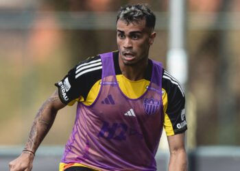 Reinier em treino do Atlético-MG