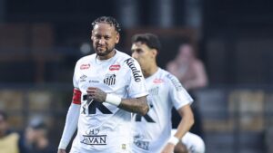 Santos se preocupa com a relação de Neymar com o novo técnico