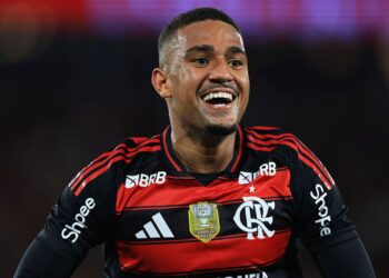 Samuel Lino está na lista de Ancelotti