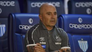 Santos quer contratar Sampaoli até o fim desta semana