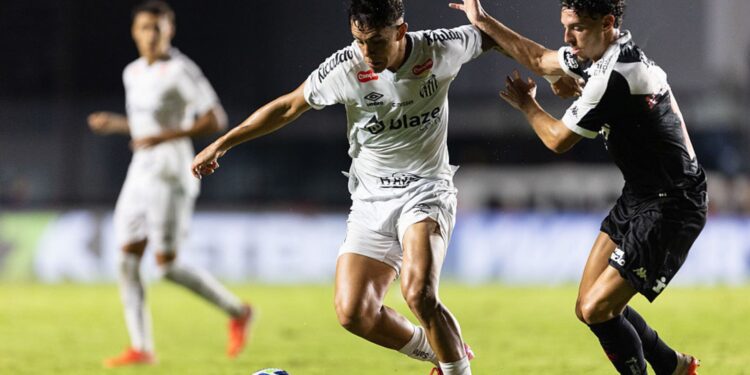Jogo entre Vasco e Santos no primeiro turno do Brasileirão de 2025