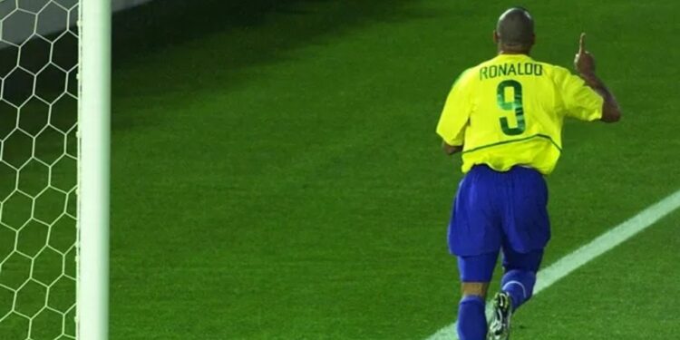 Ele inspirou Ronaldo Fenômeno a ser jogador de futebol
