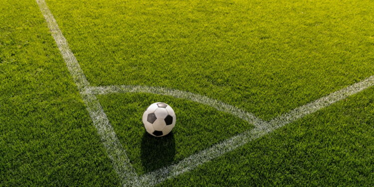 Cinco novas regras entrarão em vigor no futebol em janeiro