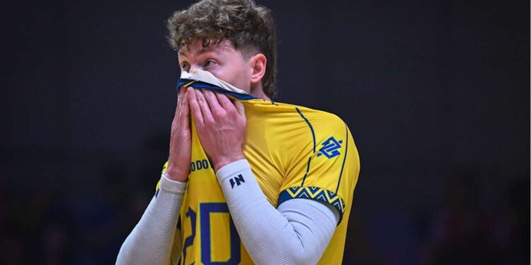 Brasil perde na VNL.