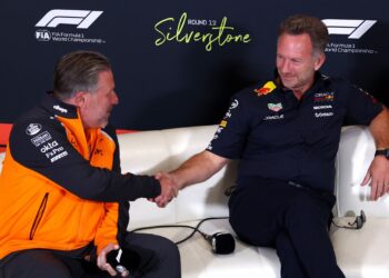 Zak Brown é sincero sobre Christian Horner fora da F1.