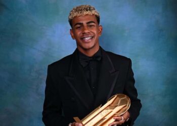 Lamine Yamal conquista o Troféu Kopa aos 18 anos